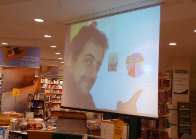 Pedro Amador en la Casa del Libro en Zaragoza